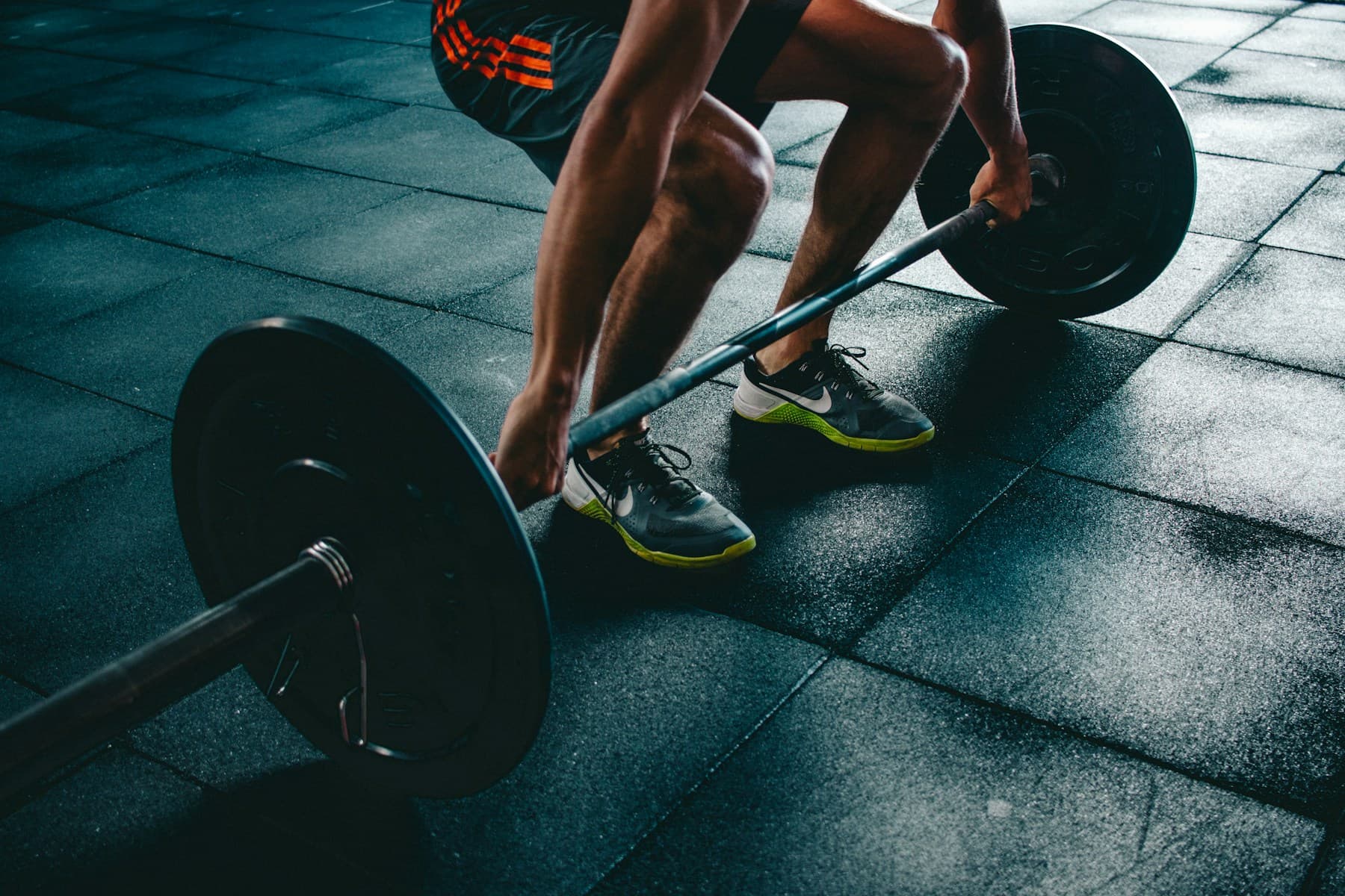 Athlete training in Exceed Sports colours